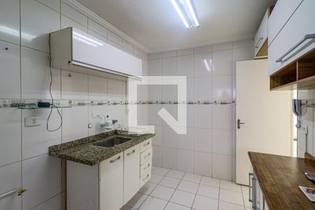 Cozinha de apartamento à venda com 2 quartos, 64m² em Jardim Taquaral, São Paulo