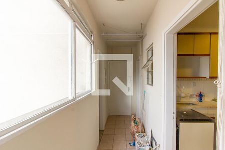 Apartamento à venda com 130m², 3 quartos e 1 vagaÁrea de Serviço