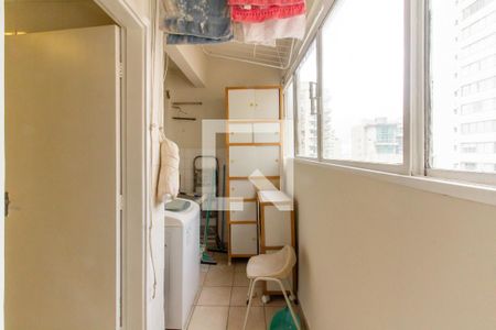 Apartamento à venda com 130m², 3 quartos e 1 vagaÁrea de Serviço