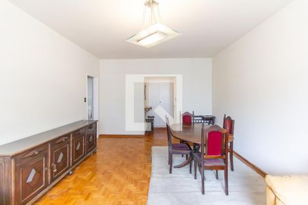 Apartamento à venda com 130m², 3 quartos e 1 vagaSala