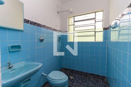 Banheiro de casa para alugar com 1 quarto, 68m² em Vila Independencia, São Paulo
