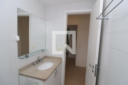 Apartamento à venda com 90m², 3 quartos e 2 vagasBanheiro da Suíte