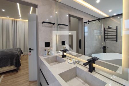 Banheiro Suíte de apartamento para alugar com 3 quartos, 110m² em Cambuí, Campinas