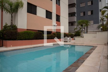 Apartamento à venda com 60m², 1 quarto e 1 vaga Apartamento à venda com 60m², 1 quarto e 1 vagaÁrea comum - Piscina