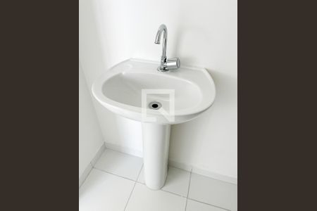 Apartamento para alugar com 34m², 2 quartos e sem vagaBanheiro