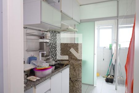 Cozinha de apartamento para alugar com 2 quartos, 60m² em Vila Pompéia, São Paulo