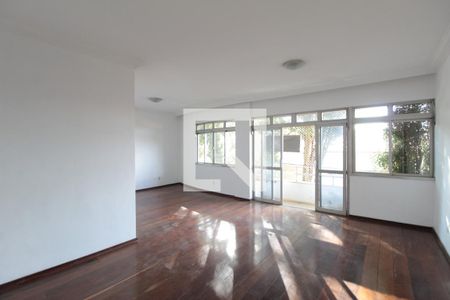 Sala de apartamento para alugar com 4 quartos, 187m² em São José, Belo Horizonte