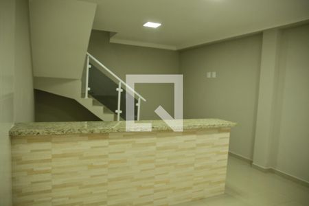 Sala/Cozinha Americana de casa para alugar com 2 quartos, 120m² em Ferrazópolis, São Bernardo do Campo