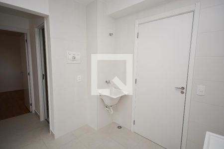 Apartamento para alugar com 35m², 2 quartos e sem vaga Apartamento para alugar com 35m², 2 quartos e sem vagaCozinha e Área de Serviço