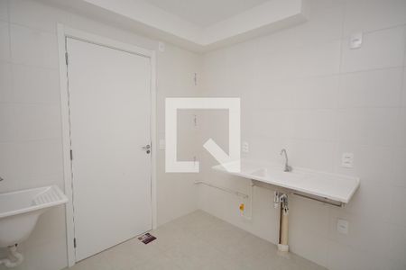 Apartamento para alugar com 35m², 2 quartos e sem vaga Apartamento para alugar com 35m², 2 quartos e sem vagaCozinha e Área de Serviço