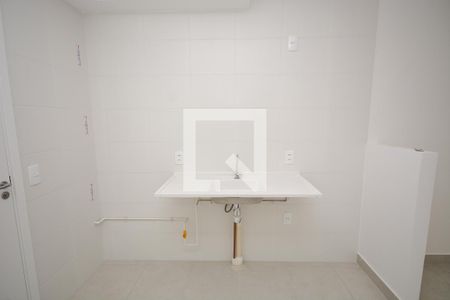 Apartamento para alugar com 35m², 2 quartos e sem vaga Apartamento para alugar com 35m², 2 quartos e sem vagaCozinha e Área de Serviço