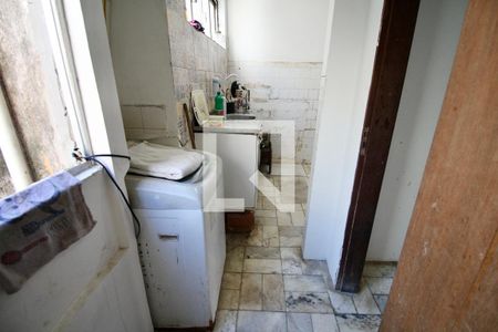 Apartamento para alugar com 80m², 3 quartos e sem vagaCozinha e Área de Serviço