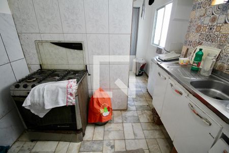 Apartamento para alugar com 80m², 3 quartos e sem vagaCozinha e Área de Serviço