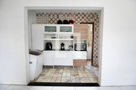 Apartamento para alugar com 80m², 3 quartos e sem vagaCozinha e Área de Serviço