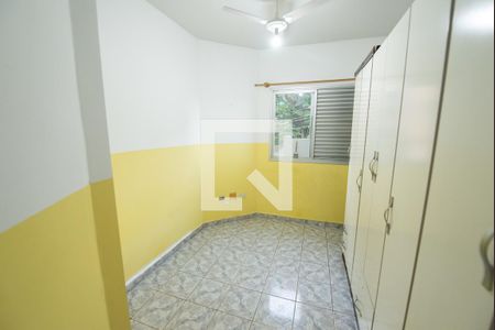 Quarto de apartamento para alugar com 2 quartos, 75m² em Centro, Taubaté