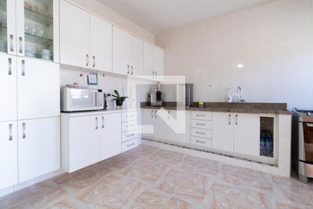 Casa à venda com 160m², 2 quartos e 2 vagasCozinha