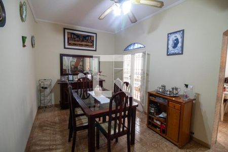 Casa para alugar com 180m², 3 quartos e 2 vagasCopa