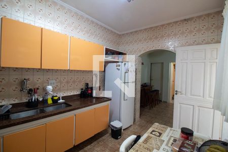 Casa para alugar com 180m², 3 quartos e 2 vagasCozinha