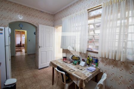 Casa para alugar com 180m², 3 quartos e 2 vagasCozinha