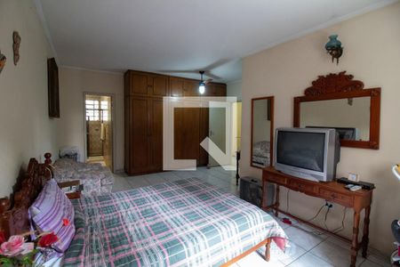 Casa para alugar com 180m², 3 quartos e 2 vagasQuarto 3 - Suíte