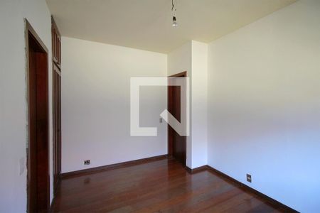 Sala de Estar de apartamento à venda com 4 quartos, 130m² em Carmo, Belo Horizonte