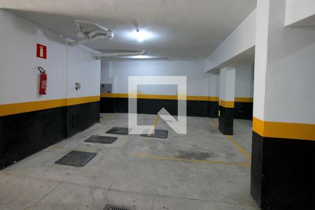 Vagas de apartamento para alugar com 4 quartos, 130m² em Carmo, Belo Horizonte