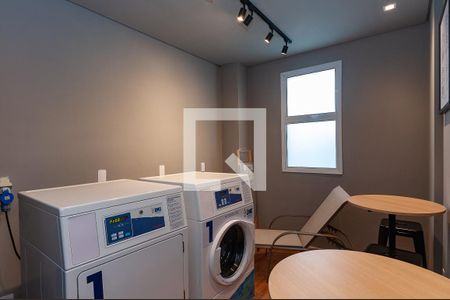 Apartamento para alugar com 27m², 1 quarto e sem vaga Apartamento para alugar com 27m², 1 quarto e sem vagaÁrea Comum - Lavandeira