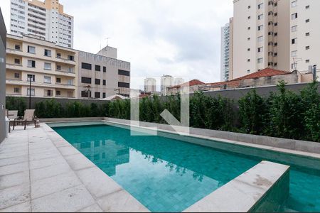 Apartamento para alugar com 27m², 1 quarto e sem vaga Apartamento para alugar com 27m², 1 quarto e sem vagaÁrea Comum - Piscina