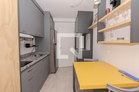 Cozinha de kitnet/studio para alugar com 1 quarto, 34m² em Bela Vista, São Paulo