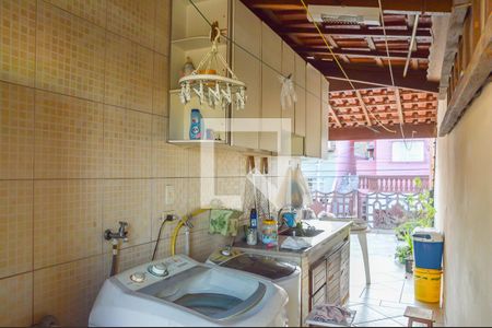 Casa à venda com 125m², 3 quartos e 3 vagasÁrea de Serviço