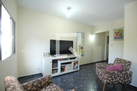 Sala  de casa à venda com 3 quartos, 126m² em Jardim Oliveiras, Taboão da Serra