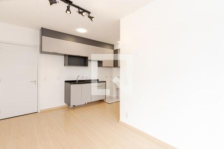 Sala/Cozinha de apartamento para alugar com 2 quartos, 45m² em Santo Amaro, São Paulo