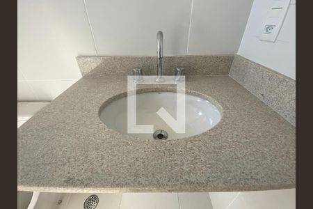 Apartamento para alugar com 58m², 2 quartos e 1 vagaBanheiro do Quarto 2