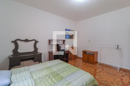 Casa à venda com 750m², 3 quartos e 5 vagasQuarto 2