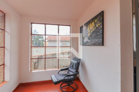 Casa à venda com 750m², 3 quartos e 5 vagasSacada