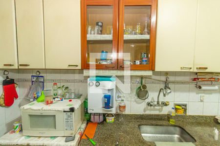 Apartamento à venda com 195m², 4 quartos e 1 vagaCozinha e Área de Serviço