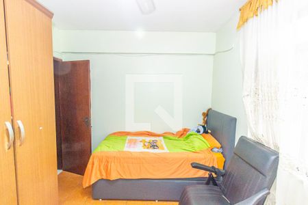 Apartamento à venda com 195m², 4 quartos e 1 vagaQuarto 2