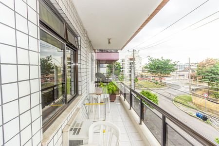 Sala de apartamento à venda com 4 quartos, 195m² em Penha Circular, Rio de Janeiro