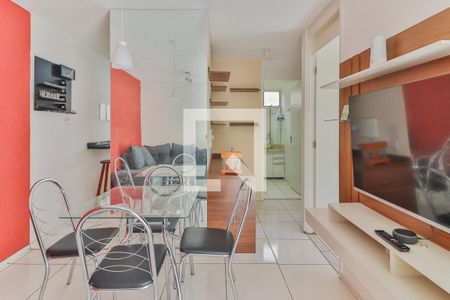Sala de apartamento para alugar com 2 quartos, 44m² em Parque Ipe, São Paulo