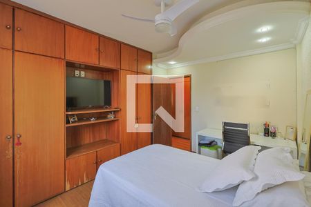 Apartamento à venda com 186m², 4 quartos e 3 vagas Apartamento à venda com 186m², 4 quartos e 3 vagasQuarto 1