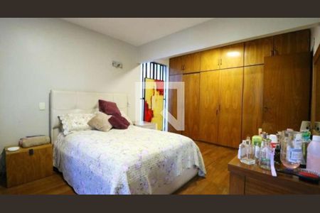 Foto 16 de casa à venda com 5 quartos, 337m² em Vila Mariana, São Paulo