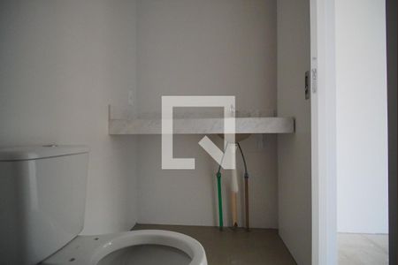 Banheiro Suíte de apartamento à venda com 2 quartos, 69m² em Boa Vista, Porto Alegre