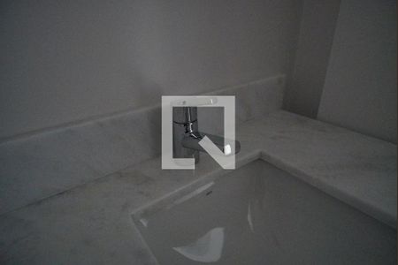 Banheiro - Suíte - Torneira de apartamento à venda com 2 quartos, 69m² em Boa Vista, Porto Alegre