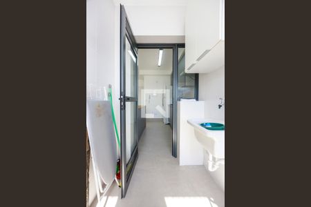 Apartamento à venda com 61m², 2 quartos e 1 vaga Apartamento à venda com 61m², 2 quartos e 1 vagaÁrea de Serviço