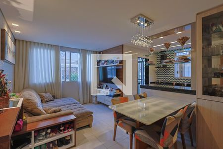 Sala de apartamento à venda com 2 quartos, 111m² em Sagrada Família, Belo Horizonte