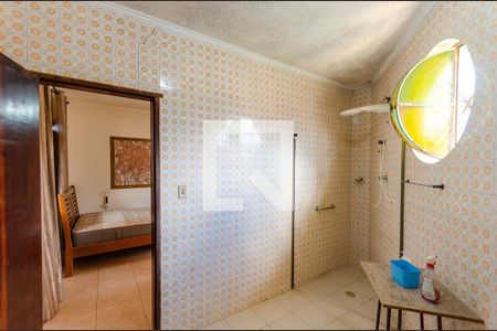 Casa à venda com 339m², 3 quartos e 4 vagasBanheiro da Suíte