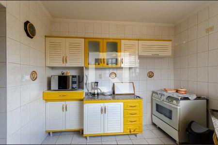 Casa à venda com 339m², 3 quartos e 4 vagasCozinha