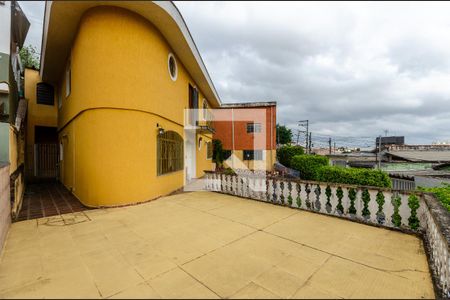 Casa à venda com 339m², 3 quartos e 4 vagasVaranda