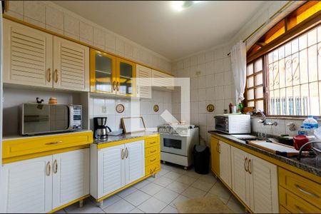 Casa à venda com 339m², 3 quartos e 4 vagasCozinha