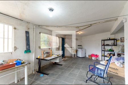 Casa à venda com 339m², 3 quartos e 4 vagasÁrea de Serviço